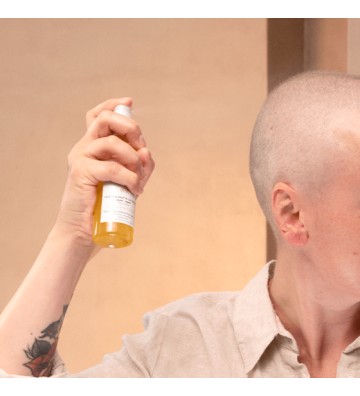 MÊME BRUME POUR LE CUIR CHEVELU