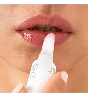 LE BAUME A LEVRES MEME